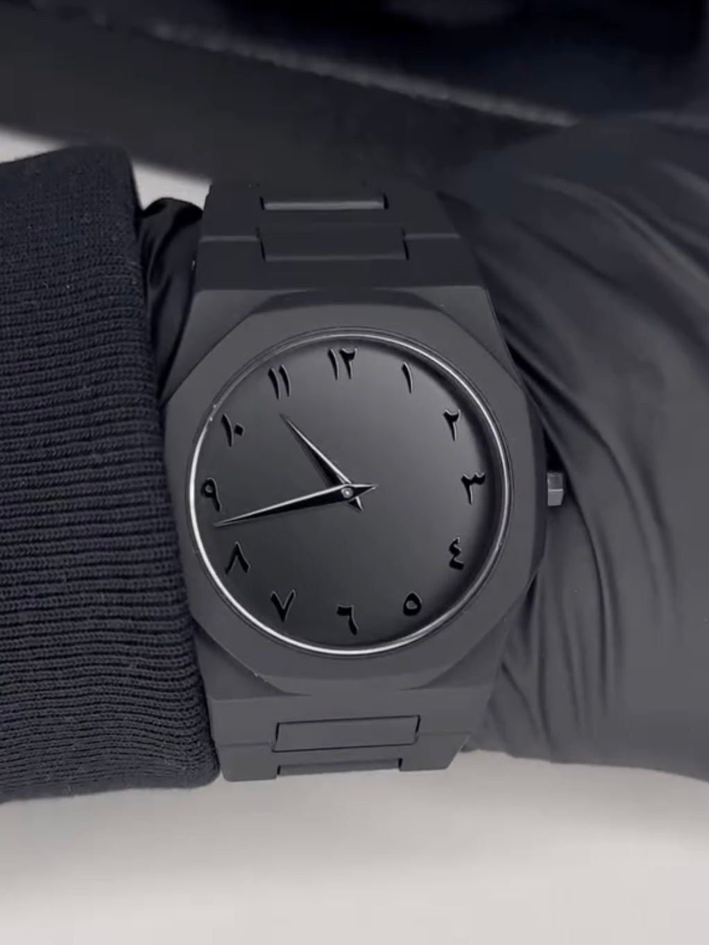 Full Black Aura Quartz Watch – Lightweight Design, , Premium Quality & Finish – Best Quality Analog Watch For Boys – Watch For Men
