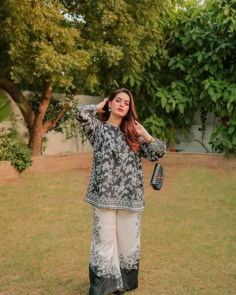 Elegant Women's Stitched Raw Silk Shirt And Trouser Set - 2 Pcs